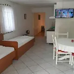 Dobri Διαμέρισμα *