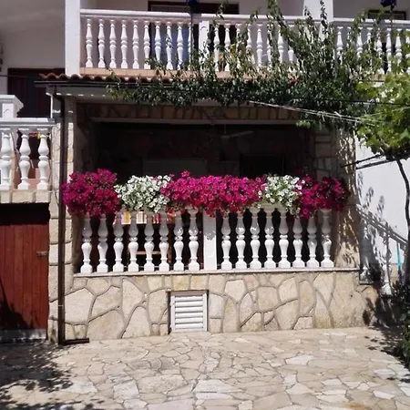 Appartement Dobri