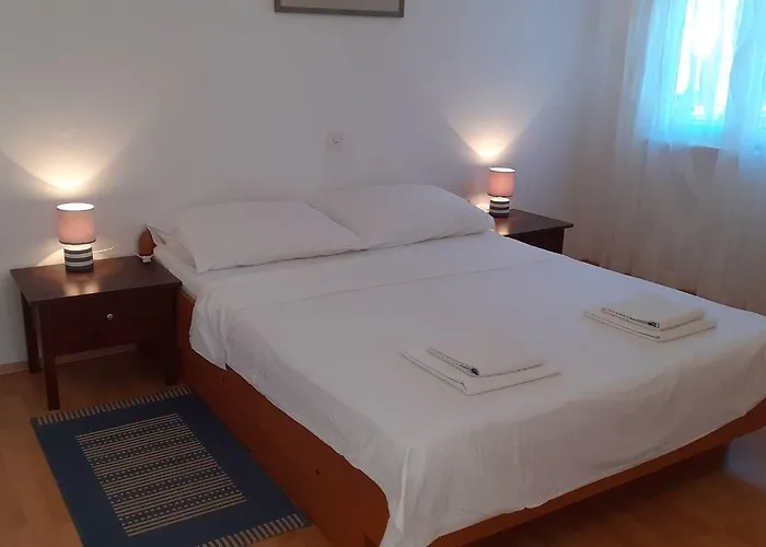 Dobri Appartement Nin