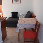 Dobri Нин