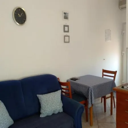 Dobri - 500m From Apartment *