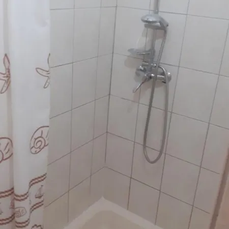 Apartment Dobri - 500m From Nin