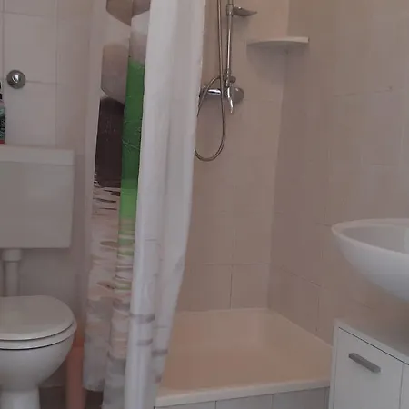 Apartment Dobri - 500m From